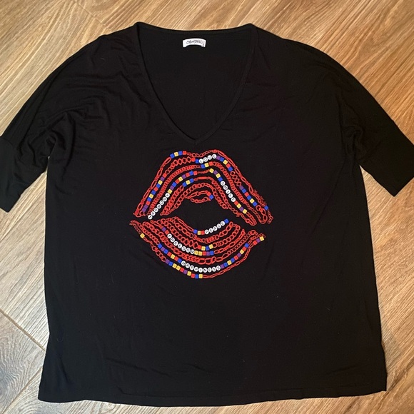 New Lauren Moshi Bracelet Lip Draped Tee - Picture 6 of 9